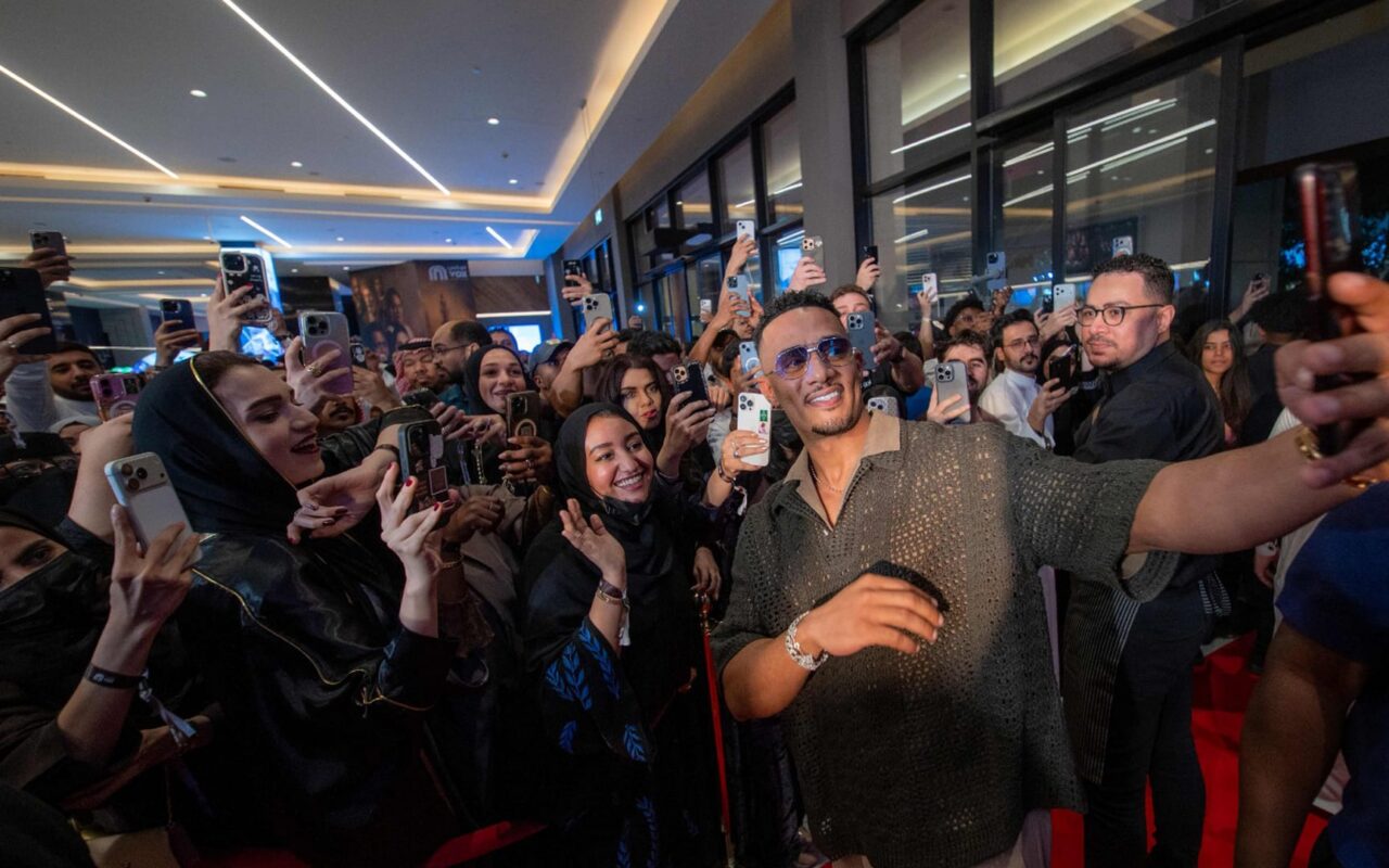 محمد رمضان يلتقي الجمهور السعودي في العرض الخاص لفيلم “أسد”