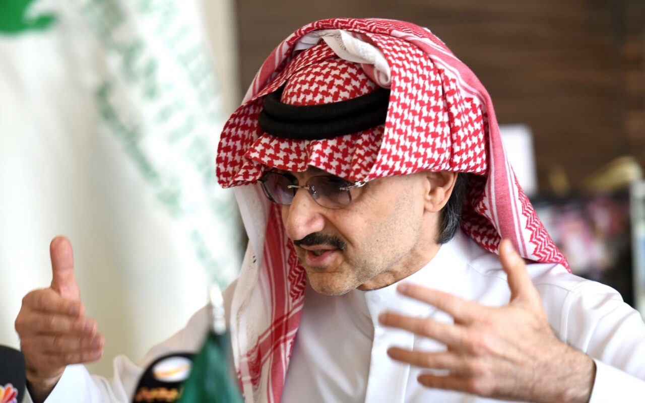السعودية.. أول تعليق من الوليد بن طلال بعد خسارة الهلال لقب الدوري
