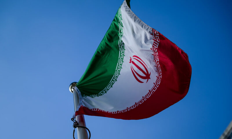 “وظائف وهمية وبرمجيات خبيثة”.. خبراء لـCNN: مخطط تجسس إيراني “مُحكم” استهدف شركات طيران ونفط وغاز أمريكية