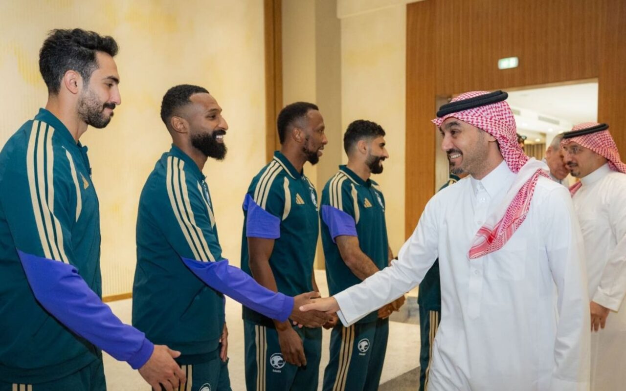 نقلها وزير الرياضة.. رسالة من محمد بن سلمان للاعبي المنتخب السعودي قبل مونديال 2026