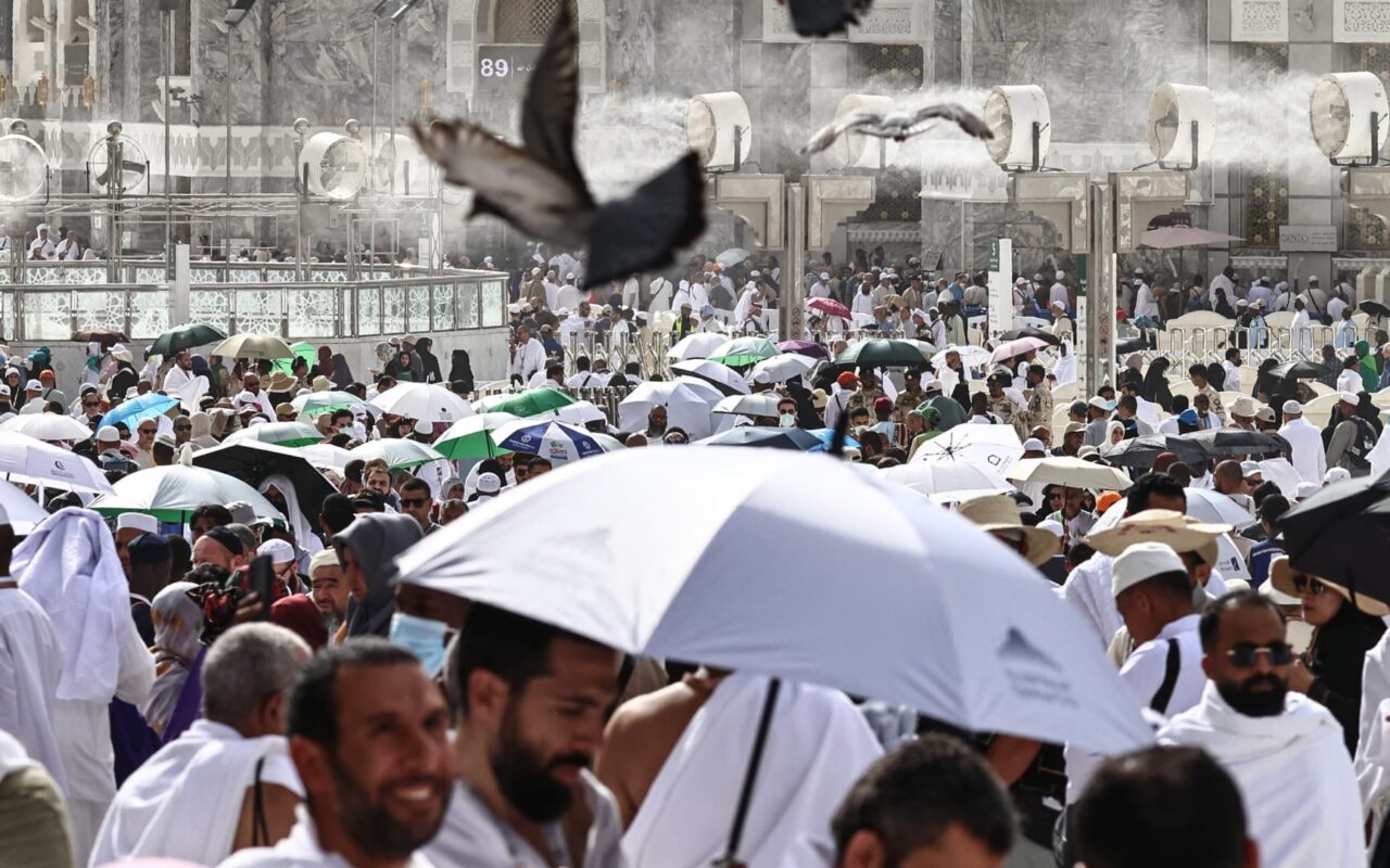 روبوت بالذكاء الاصطناعي يقدم إرشادات صحية بـ97 لغة للحجاج في السعودية