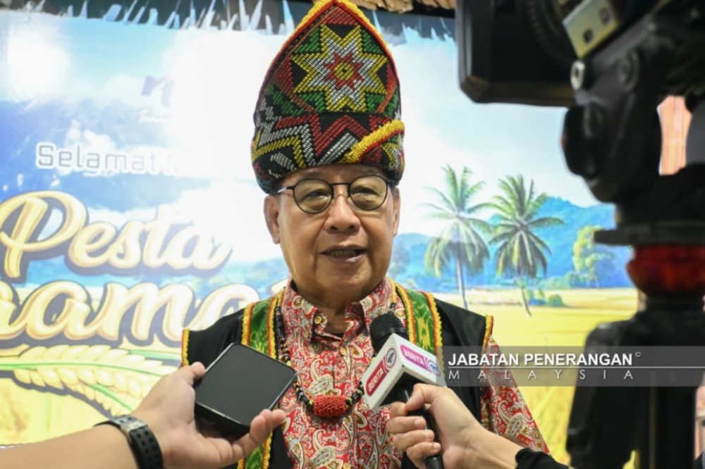 Anwar expected to officiate state-level Kaamatan Festival in Penampang on May 30