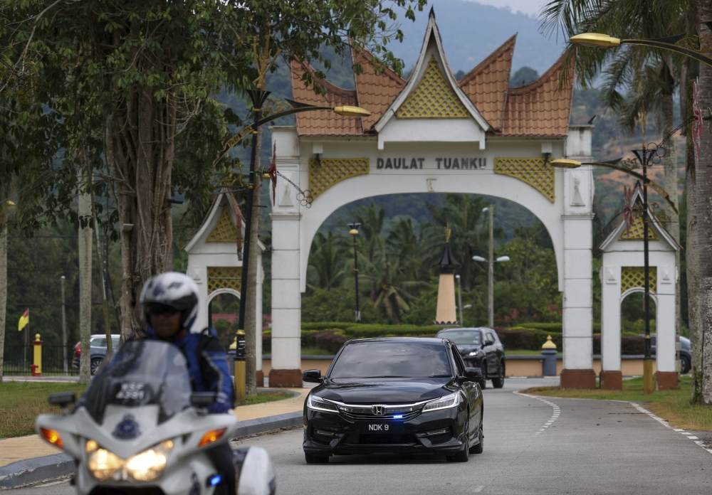 Custom versus formalism: Reconsidering the Negeri Sembilan constitutional crisis — Ikmal Hisham Md Tah