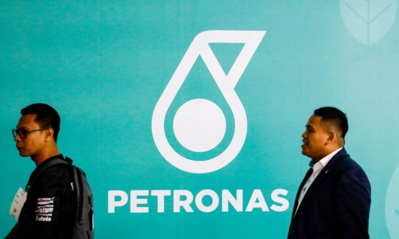 Malaysia’s oil supply remains stable until July, Petronas assures amid global energy tensions, says minister
