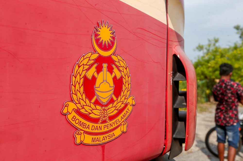 Excavator driver seriously injured after quarry landslide buries machine in Pokok Sena