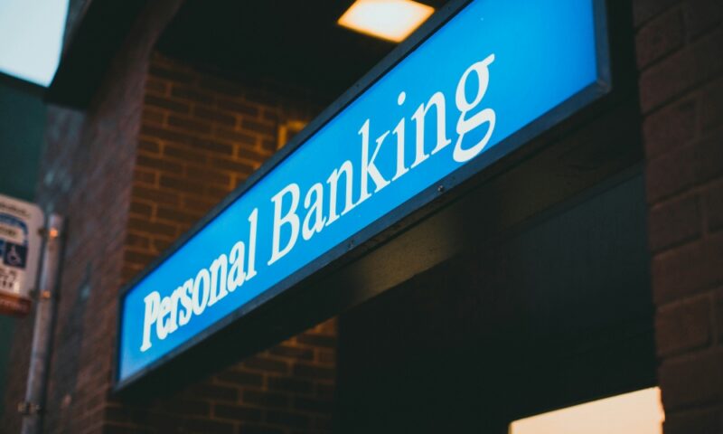 Singapore eases private banking process for the rich, but keeps strict anti-money laundering checks