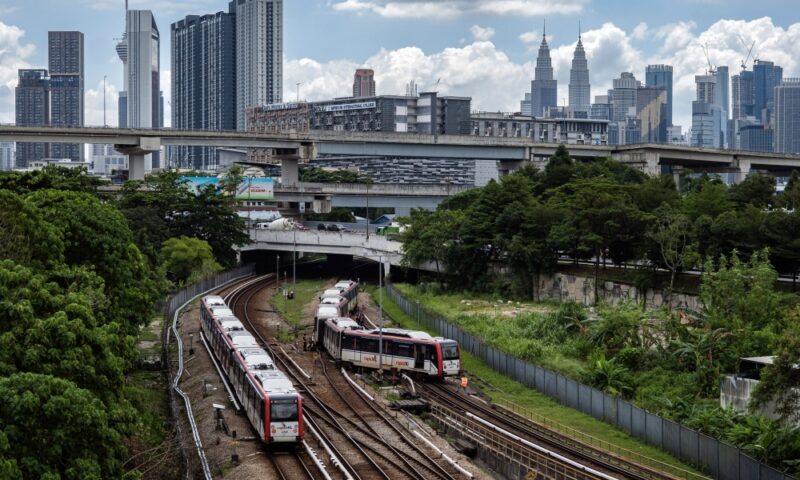 Rapid KL deploys extra staff, keeps free buses and alternative trains running as Ampang-Sri Petaling repair works continue