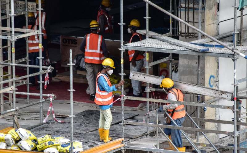 Rising oil prices threaten to squeeze Malaysia’s construction sector as costs climb