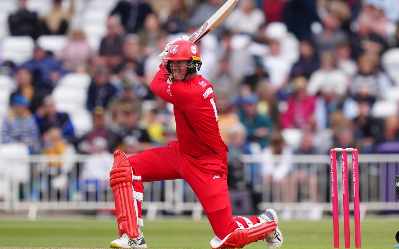 Jennings, Hurst, McDermott fifties overpower Outlaws
