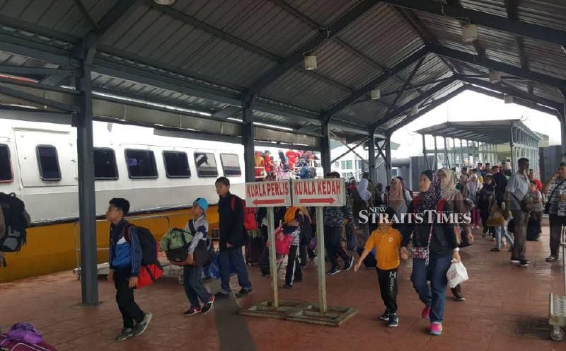 Holiday rush: Nearly 100,000 Langkawi ferry tickets sold