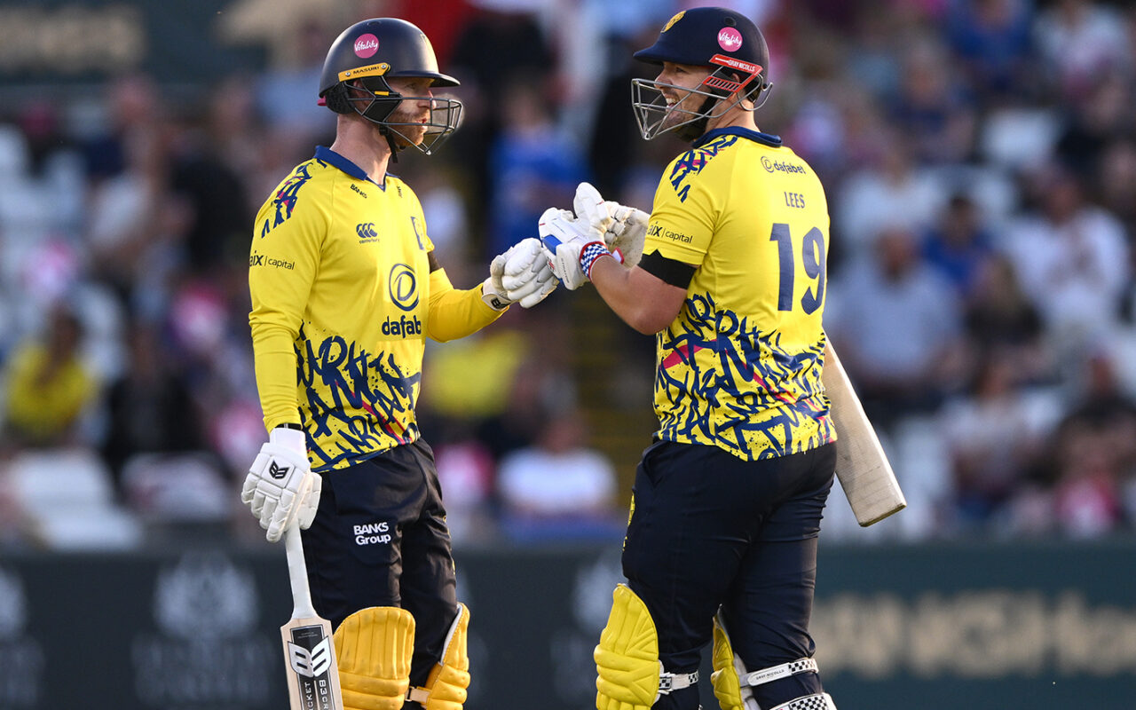 Graham Clark hits Durham’s fastest fifty to down Leicestershire
