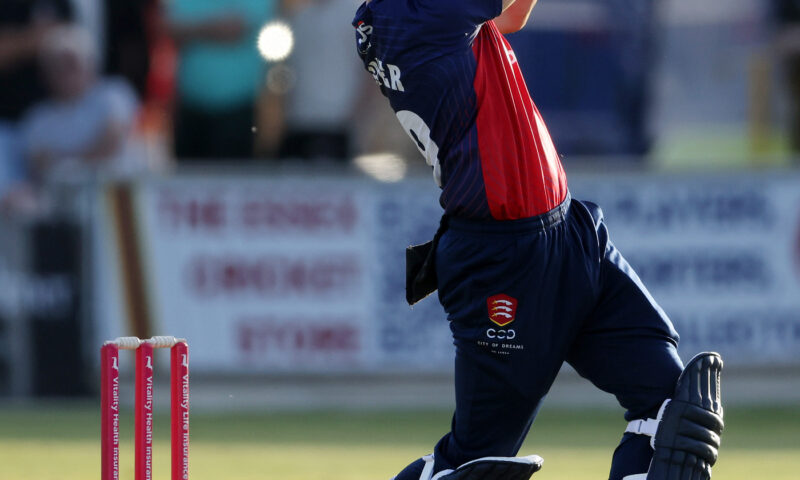 Simpson the best as Sussex power past Essex