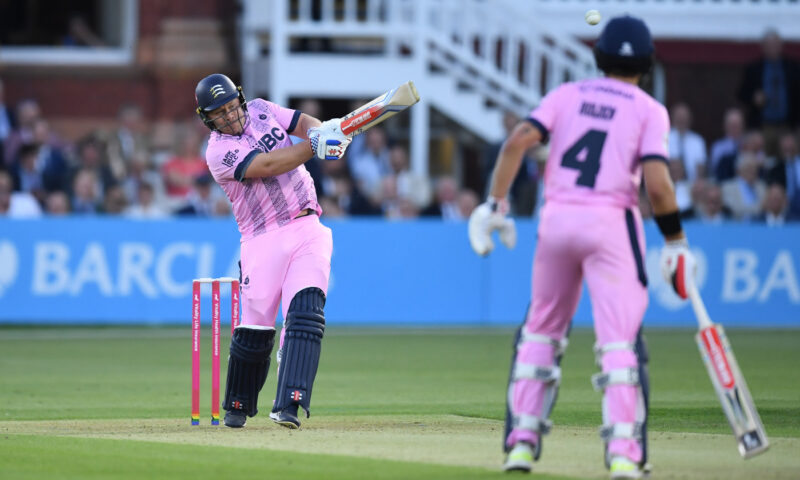 Billings blazes a trail as Kent make winning start