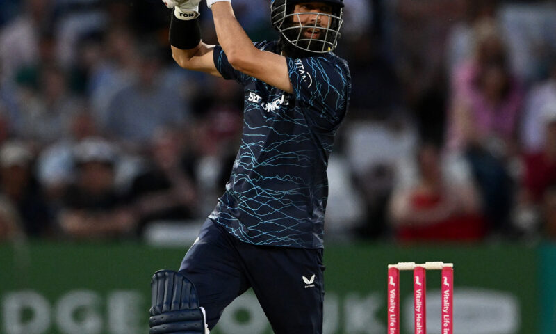 Hasan, Tye fireworks deny Derbyshire as Yorkshire go two from two