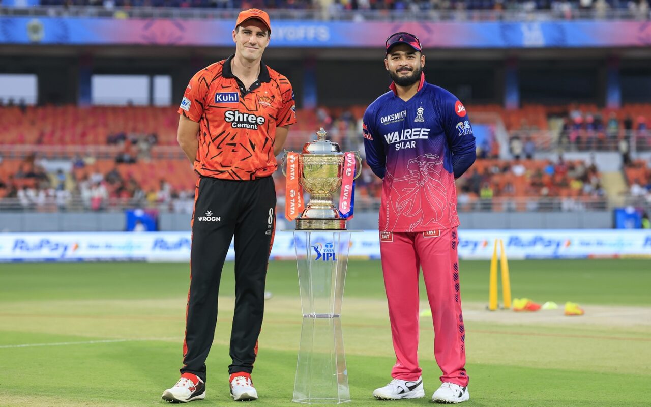 SRH bowl in IPL 2026 Eliminator against RR