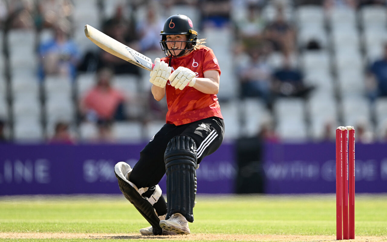 Kelly blazes trail for Blaze after Ballinger snares Bears