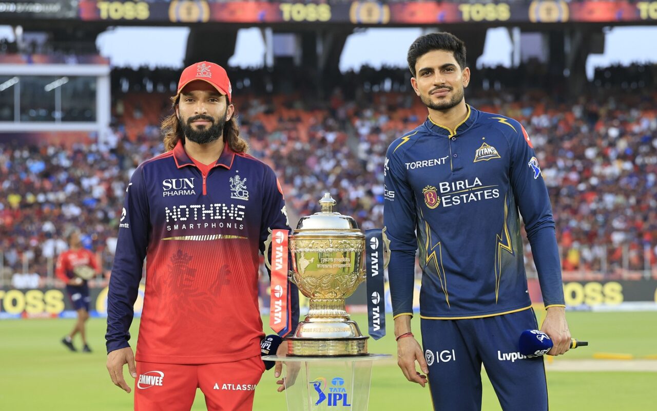 Unchanged RCB bowl; GT bring in Arshad Khan