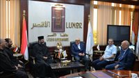 محافظ الأقصر يستقبل وفد مطرانية الأقباط الكاثوليك للتهنئة بعيد الأضحى.. صور