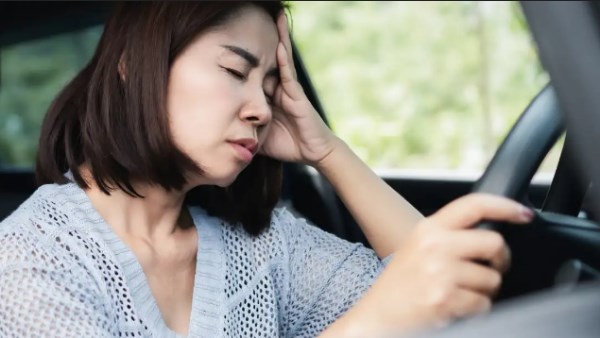 10 علامات لـ الجفاف لا تتجاهلها خلال موجات الحر