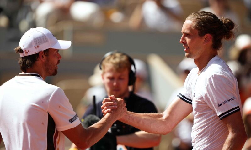 Djokovic, Zverev off to winning starts at French Open but Fritz out