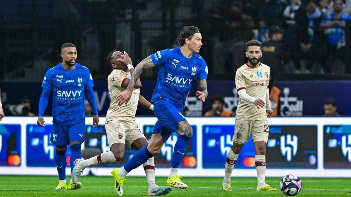 الهلال يواجه الفيحاء وعينه على “النصر”