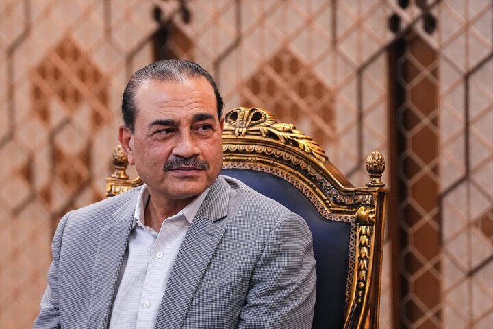 قائد الجيش الباكستاني يغادر طهران