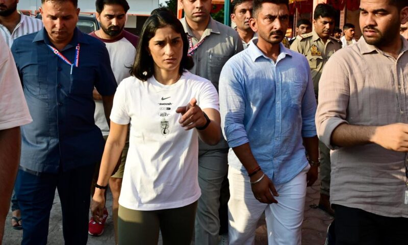 Delhi HC slams WFI for denying Vinesh Phogat a chance to participate in the Asian Games trials