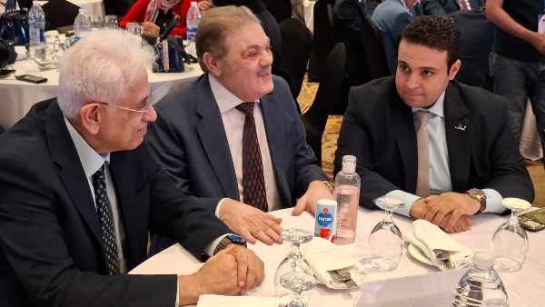 السيد البدوي يشارك في المؤتمر العام لحزب العدل.. صور