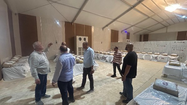 جولات مكوكية للجنة السياحة الدينية بمخيمات منى وعرفات لمتابعة الاستلام