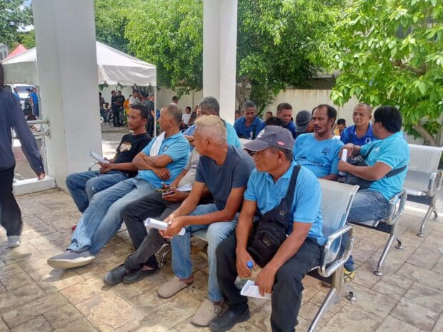 Fuel subsidy distribution continues for Cebu’s PUJ drivers 