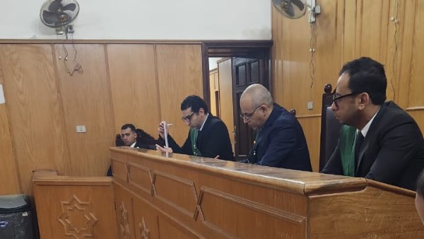 الإعدام لعامل والسجن 3 سنوات لآخر لاتهامهما بقتل شخص وسرقة سلاحه في قنا