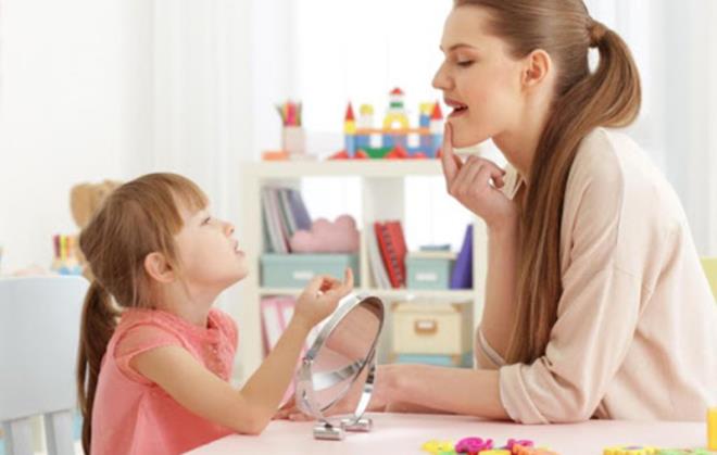 رئيسة غرفة أخصائيي علاج النطق: ضرورة الإحاطة المبكرة بالأطفال الذين يعانون اضطرابات وتأخر الكلام