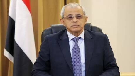 نائب وزير الخارجية اليمني: الخلافات مع الإمارات “مؤقتة” ولا نسعى إلى تصعيدها