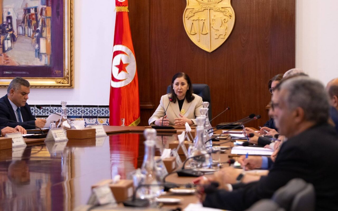 مجلس وزاري مضيق يقر جملة من الإجراءات لإنجاح موسم الحصاد والاستعداد للموسم الفلاحي 2026-2027