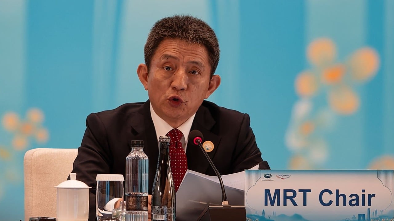 China’s top trade negotiator urges Apec to grow economic pie, divide it fairly