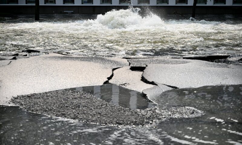 Montreal urges water conservation as major aqueduct repairs begin