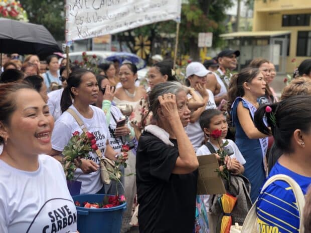 Vendors turn Santacruzan into march vs Carbon market privatization