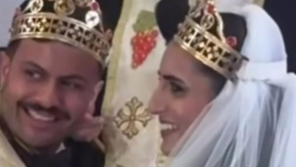 بحضور الأهل والأصدقاء .. الصور الأولى لزفاف نجل إدوارد