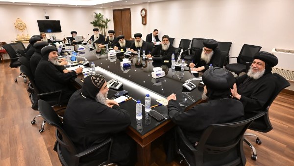 البابا تواضروس والمجمع المقدس يقدمان التهنئة بعيد الأضحى المبارك