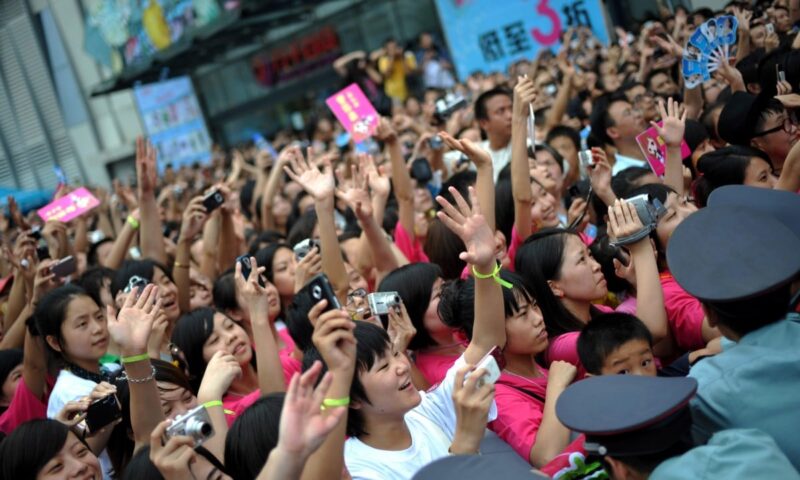 Eating idol’s poems: inside the wild, ancient history of Chinese fan culture