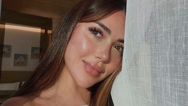 بالكاجوال ..سارة سلامة تخطف أنظار جمهورها في أحدث ظهور