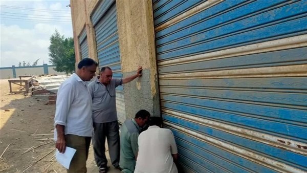 إغلاق وتشميع 27 منشأة غير مرخصة في حملة مكبرة بالرحمانية بالبحيرة