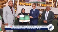 بمشاركة الاورمان..محافظ سوهاج يوزع 15 رأس ماشية بمركز المراغة