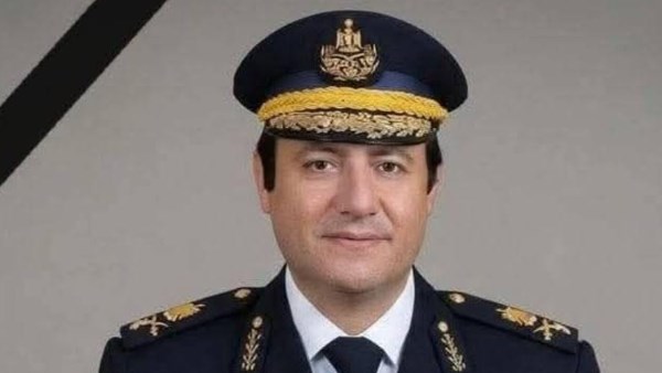 لم يلحق بالحج.. وفاة اللواء ياسر صابر مساعد وزير الداخلية الأسبق ودفنه في بورسعيد