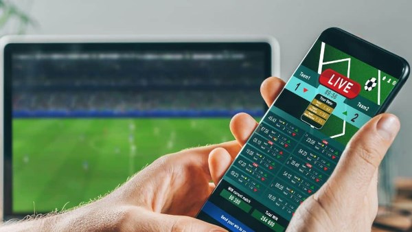 الشباب والرياضة: لا منصات مصرية للمراهنات الإلكترونية.. وخطر متصاعد يستهدف الجيل