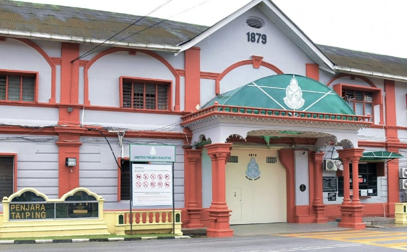 NST Leader: Of Taiping Prison and staff violence