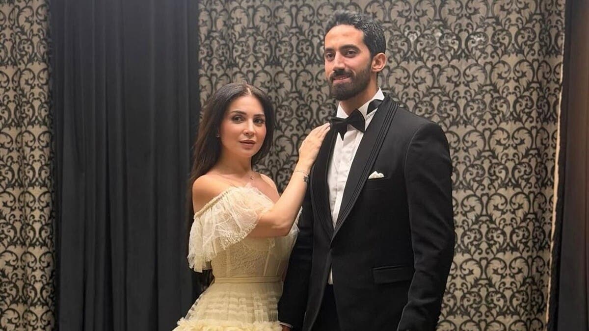 “بكره يتشهر ويطلقها”.. زوج مي عز الدين يفاجئ متابعة هاجمته