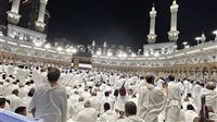 بث مباشر…نقل شعائر صلاة الجمعة من الحرمين وسط توافد آلاف الحجاج لأداء طواف الوداع