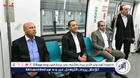 رئيس الوزراء يتفقد المرحلتين الأولى والثانية من مشروع مونوريل شرق النيل مستقلا أحد قطاراته
