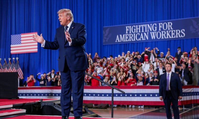 Trump: No rush for Iran deal as US blockade remains in place